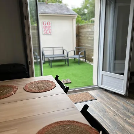 En Bord De 度假居